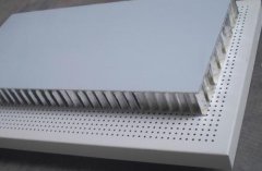 蜂窩板沖孔的原因是什么，沖孔的好處是什么